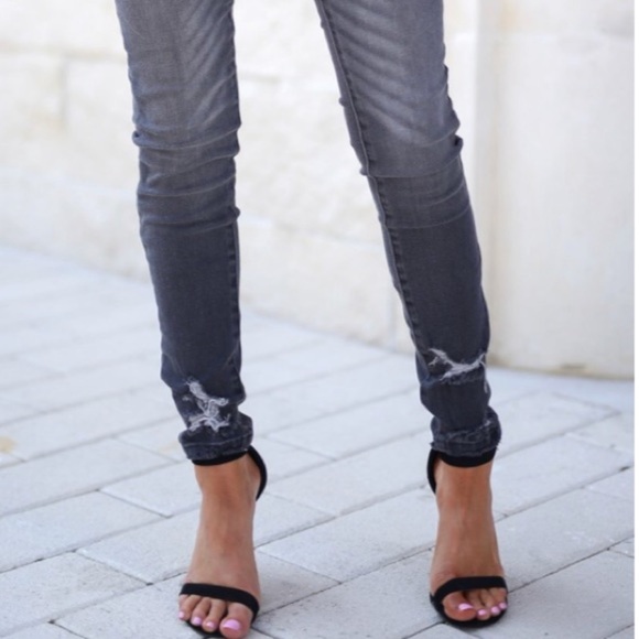 SOLD OUT - Picture 2 of 4